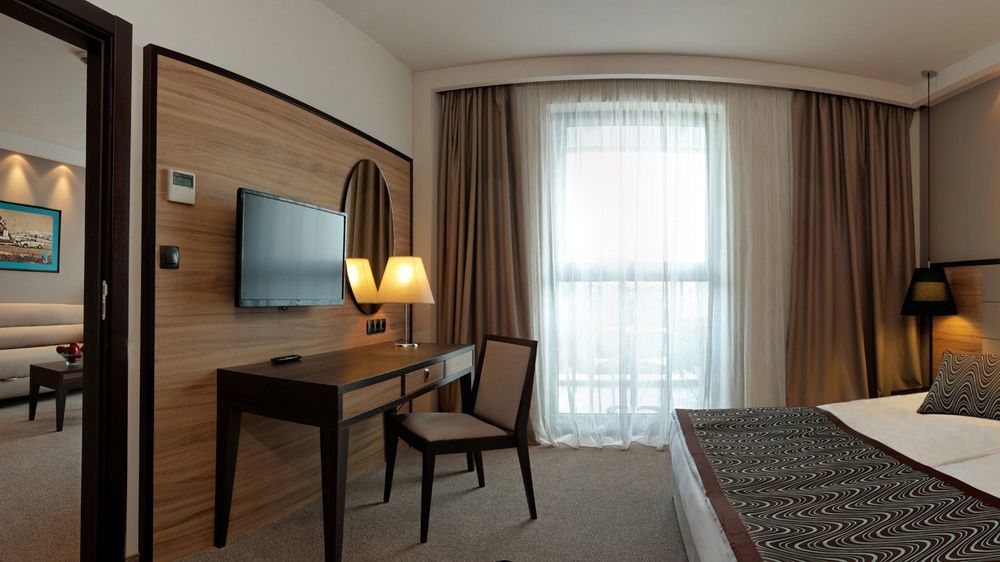 גולדן סנדס Astera Hotel & Spa With Free Private Beach מראה חיצוני תמונה