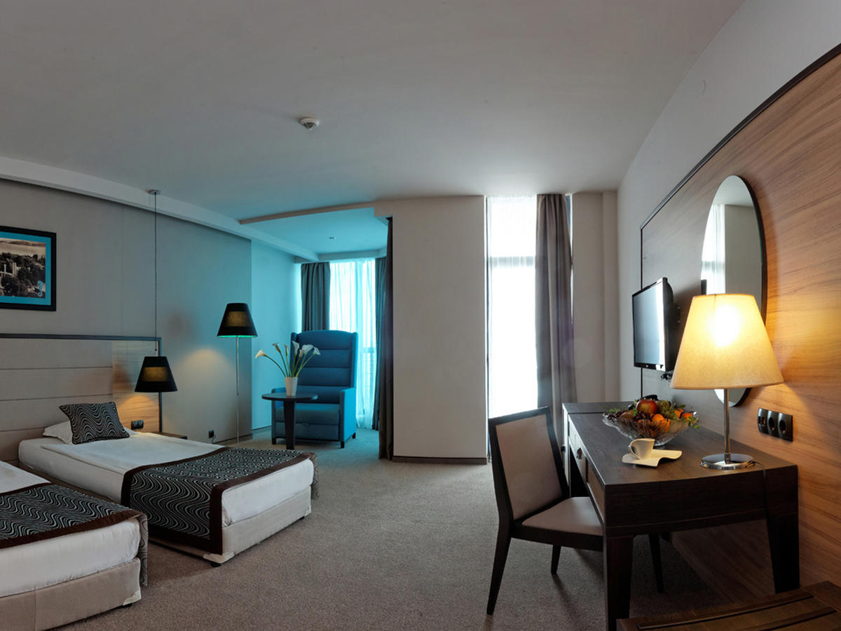 גולדן סנדס Astera Hotel & Spa With Free Private Beach חדר תמונה