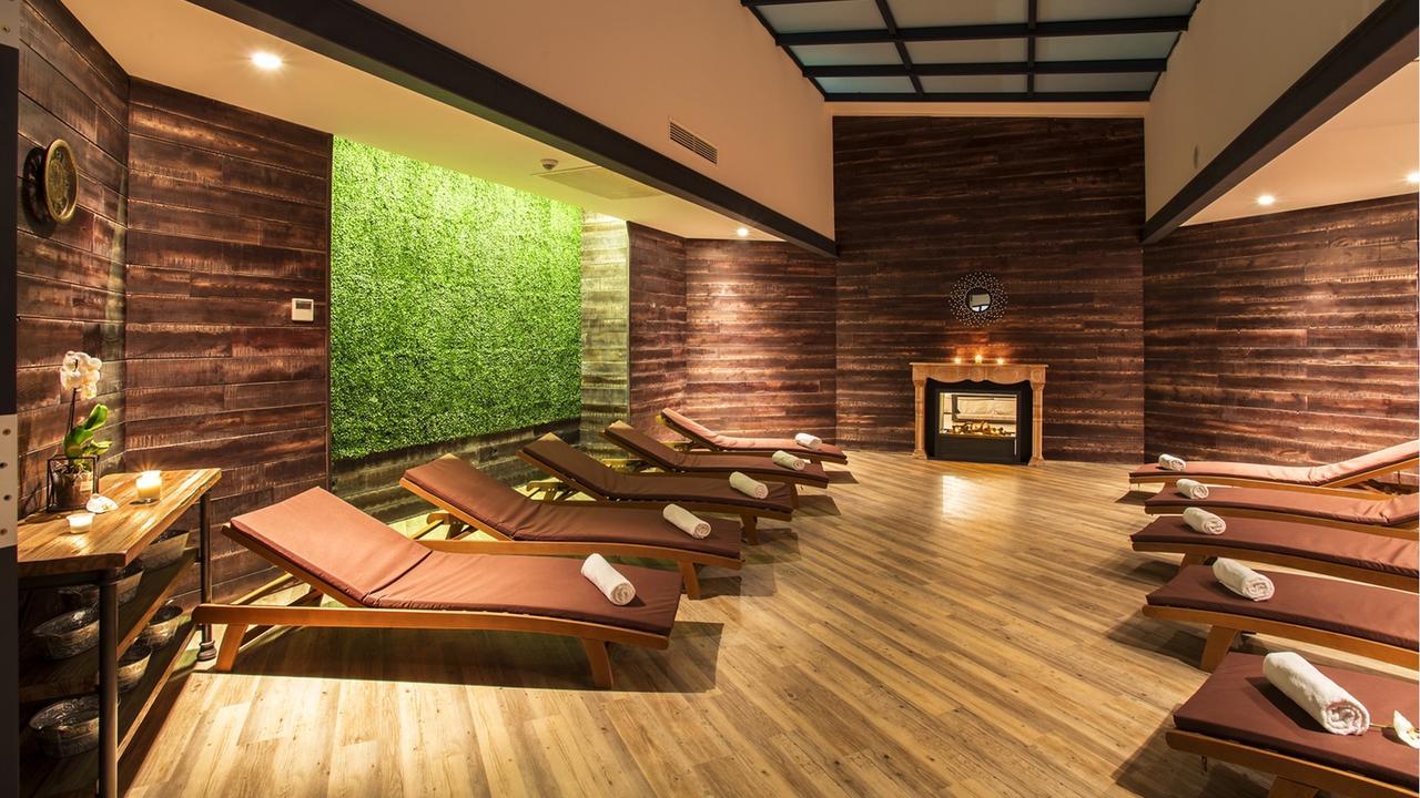 גולדן סנדס Astera Hotel & Spa With Free Private Beach מראה חיצוני תמונה